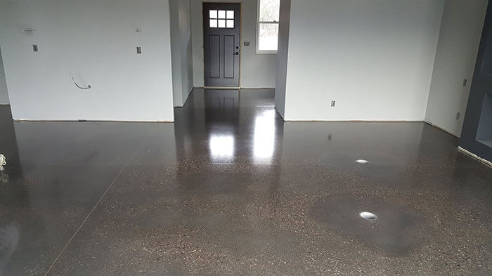 BLACK INTEGRAL COLOR CONCRETE Floors Minneapolis, Minnesota